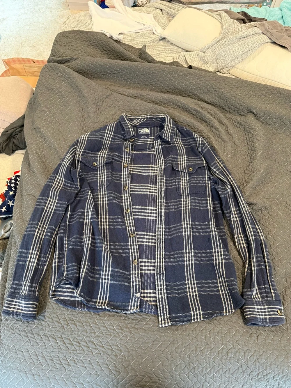 Men's North Face Navy Plaid Button-Up Jacket Shirt